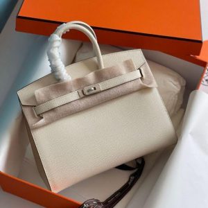 CHIC AND CLASSY HANDBAGS - Image 9
