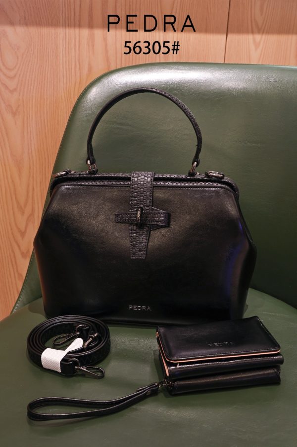 DESIGNER HANDBAGS - Image 5