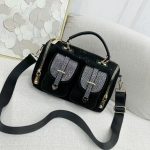 CHIC MULTI POCKET BAG