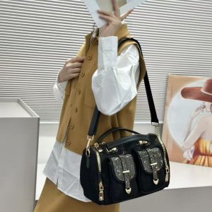 CHIC MULTI POCKET BAG - Image 3