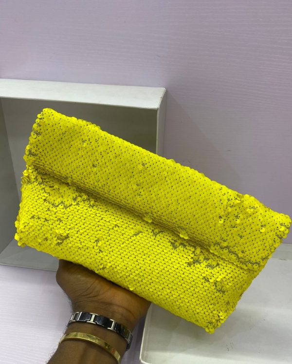 SEQUIN CLUTCHES - Image 3
