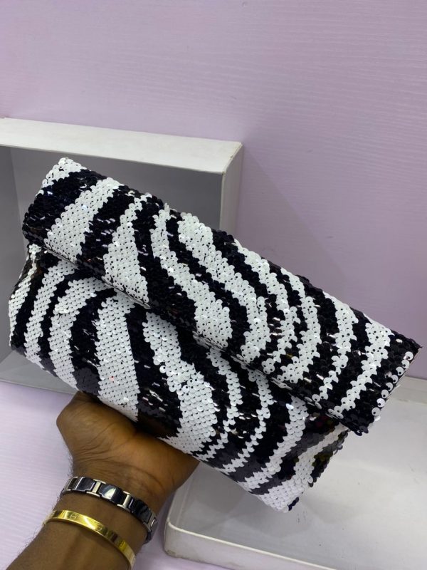 SEQUIN CLUTCHES - Image 8