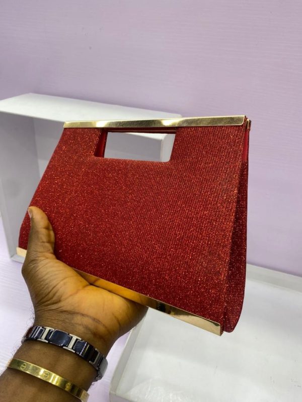 LUXURY ELEGANCE CLUTCH - Image 4
