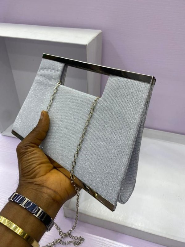 LUXURY ELEGANCE CLUTCH - Image 8
