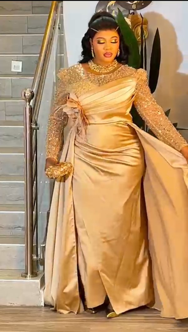 ELEGANT TURKISH DRESS - Image 3