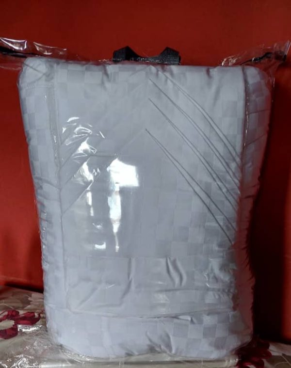 HOTEL LUXURY COTTON DUVET, BEDSHEET WITH PILLOWCASES - Image 4