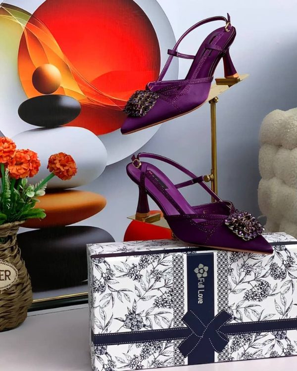 CRYSTAL EMBELLISHED SLINGBACK HEELS - Image 5