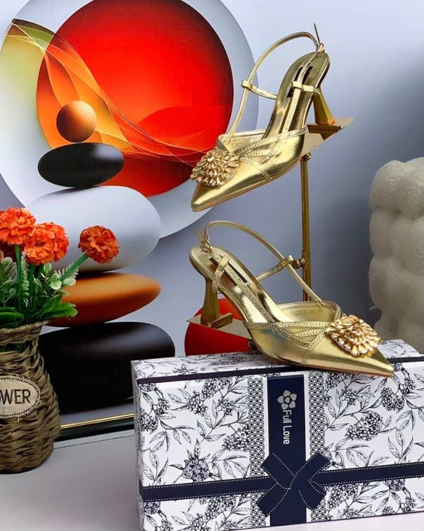 CRYSTAL EMBELLISHED SLINGBACK HEELS - Image 6