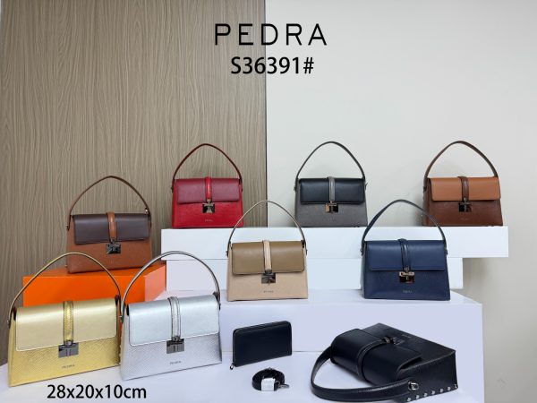 LADIES BEAUTIFUL HANDBAGS - Image 10