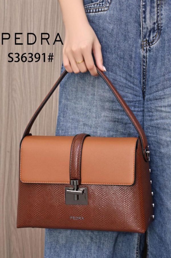 LADIES BEAUTIFUL HANDBAGS - Image 5