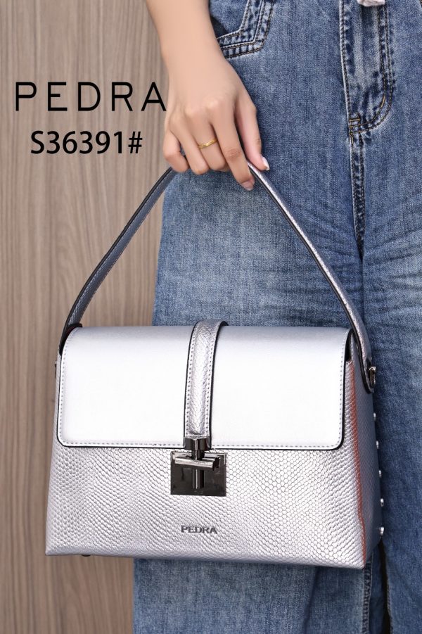 LADIES BEAUTIFUL HANDBAGS - Image 7